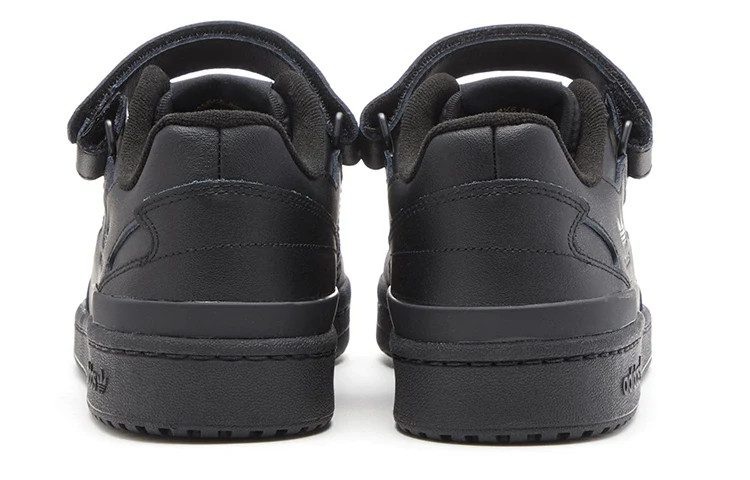 Forum Low 'Black' - Imagen 4