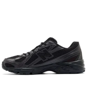 740 ‘Black’