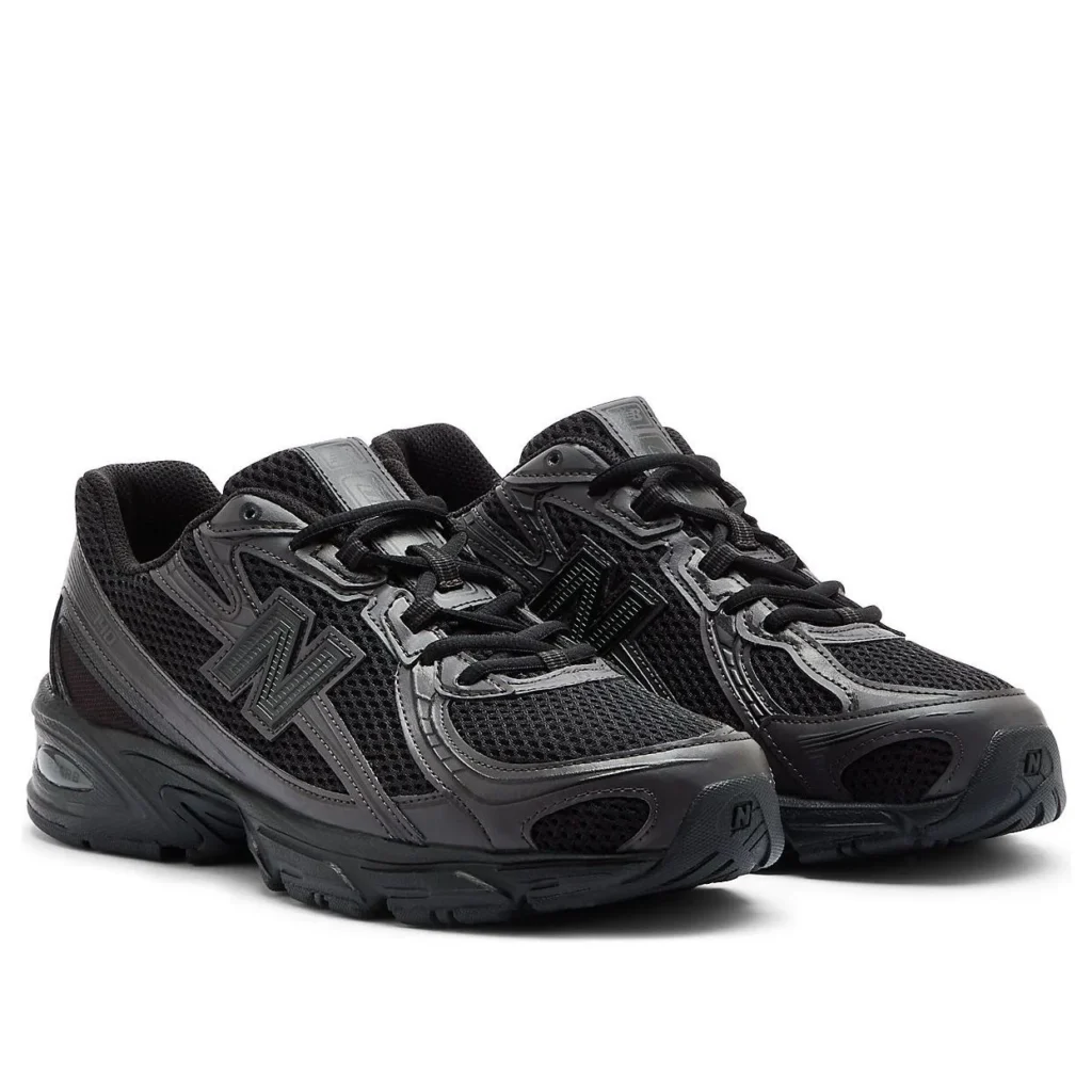 740 'Black' (foto 2)