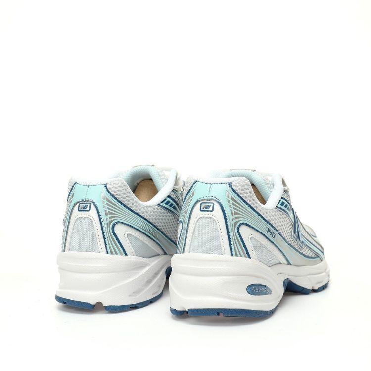 740 'Blue White' - Imagen 4