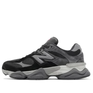 9060 ‘Black Castlerock’