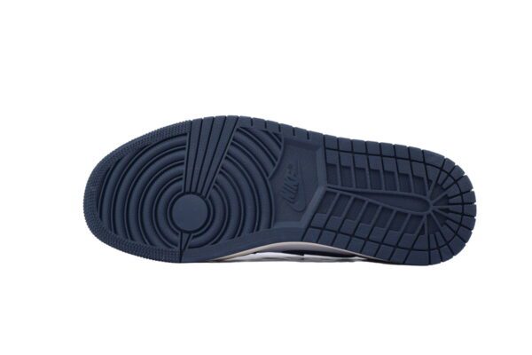 Air Jordan 1 Low-13 - Imagen 3