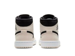 Air Jordan 1 Mid-07