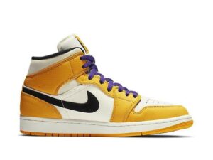 Air Jordan 1 Mid-09