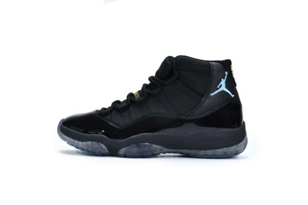 Air Jordan 11 High-05