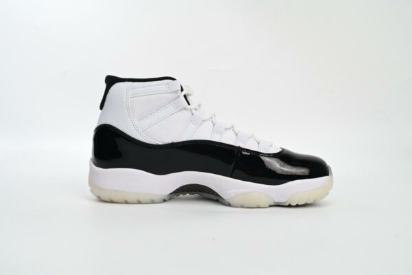 Air Jordan 11 High-08 - Imagen 4