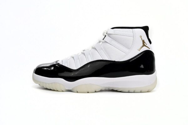 Air Jordan 11 High-08
