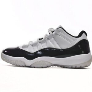 Air Jordan 11 Low-04