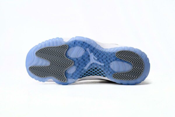 Air Jordan 11 Low-06 - Imagen 2