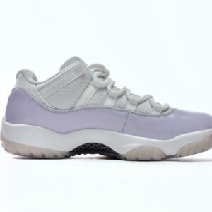Air Jordan 11 Low-07