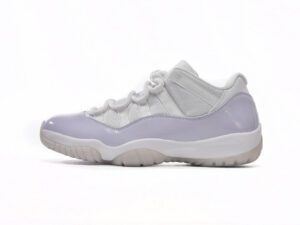 Air Jordan 11 Low-07