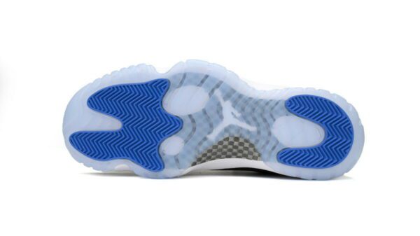 Air Jordan 11 Low-12 - Imagen 3