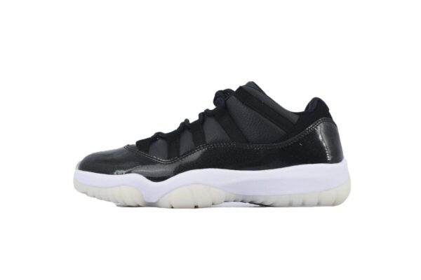 Air Jordan 11 Low-13