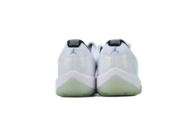 Air Jordan 11 Low-15 - Imagen 4
