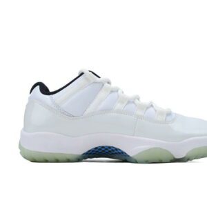 Air Jordan 11 Low-15