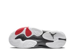 Air Jordan Max Aura 4-01