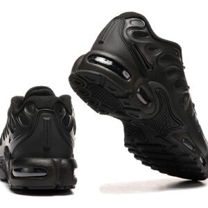 Air Max Plus Drift-01