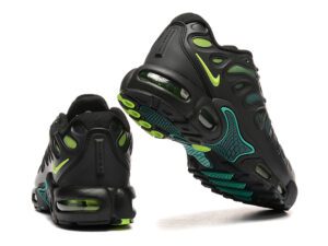 Air Max Plus Drift-07