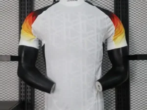 Alemania 1º Equipación Jugador 24