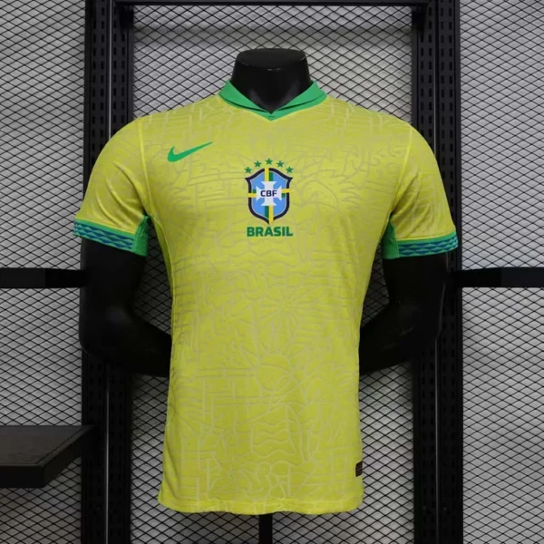 Brasil 1º Equipación Jugador 24