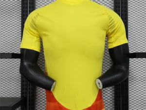 Colombia 1º Equipación Jugador 24