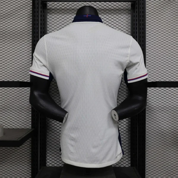 Inglaterra 1º Equipación Jugador 24 - Imagen 2