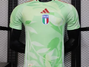 Italia 2º Equipación Jugador 24
