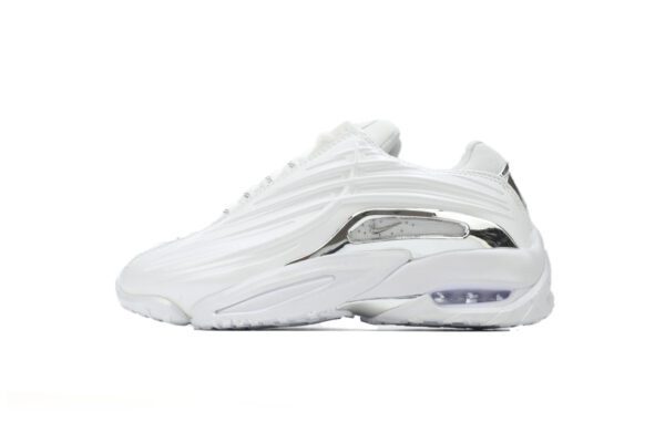 Nocta Hot Step 2-04