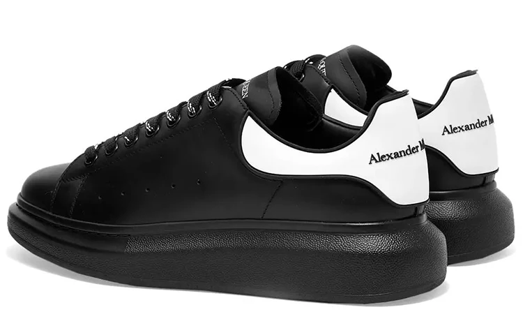 Oversized Sneaker 'Black White' - Imagen 4