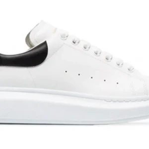 Oversized Sneaker ‘White Black’
