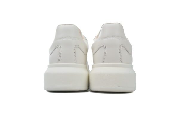 Oversized sneaker-02 - Imagen 2
