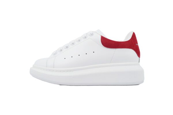 Oversized sneaker-03
