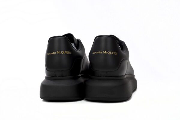 Oversized sneaker-04 - Imagen 3