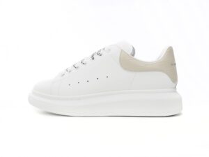 Oversized sneaker-08