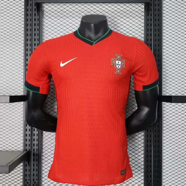 Portugal 1º Equipación Jugador 24