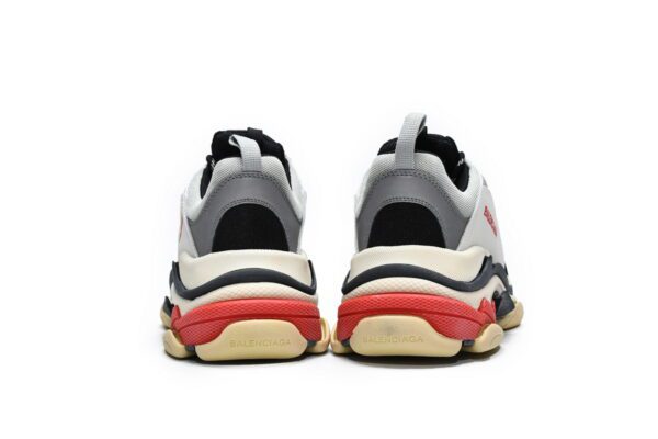 Triple S-04 - Imagen 4