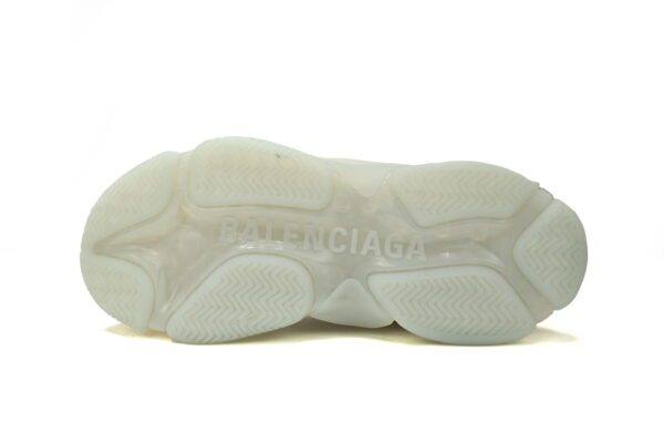 Triple S-07 - Imagen 3