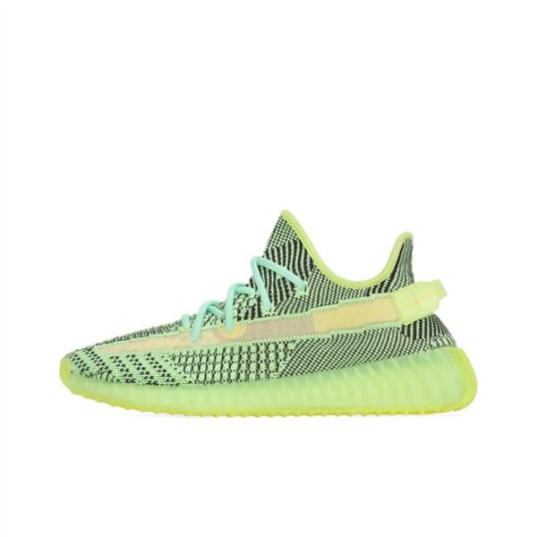 Yeezy 350 v2-05