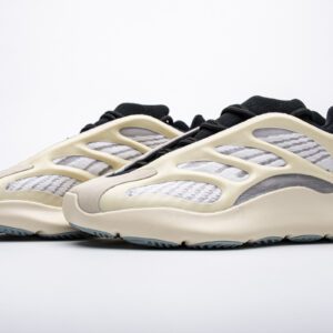 Yeezy 700 v3-02