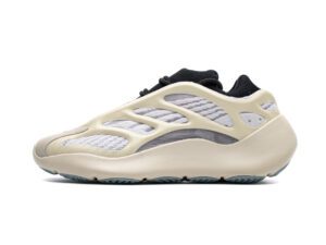 Yeezy 700 v3-02