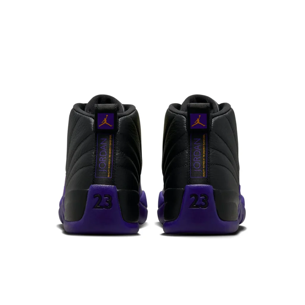 Air Jordan 12 Retro 'Field Purple' (foto 4)