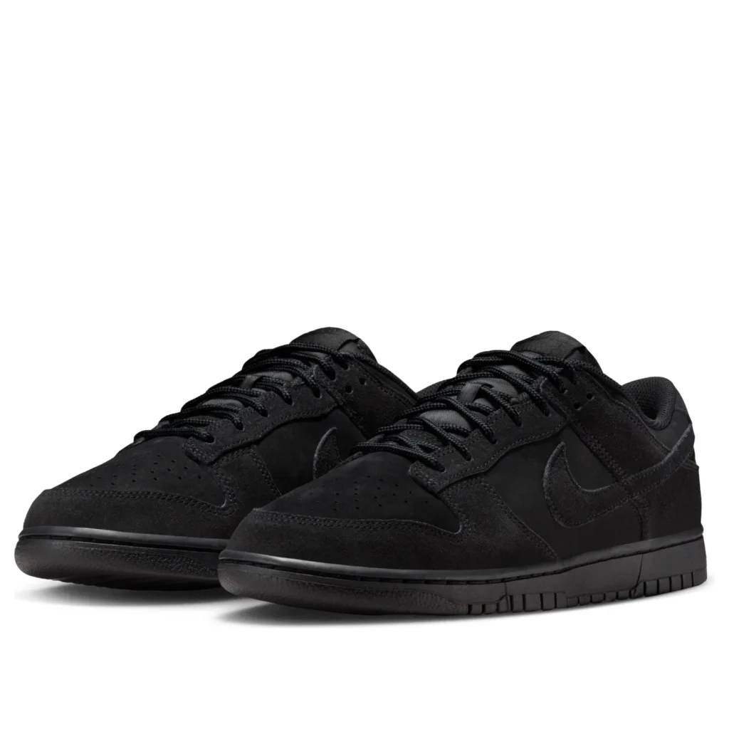 Dunk Low SE 'Triple Black' (foto 4)