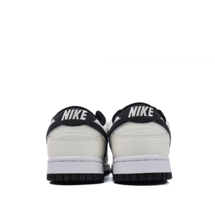 Dunk Low x Gloomy Bear 'White Black' - Imagen 4