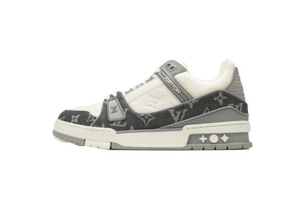 Trainer-01