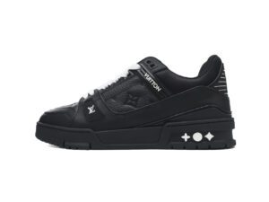 Trainer-09