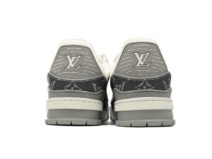 Trainer-13