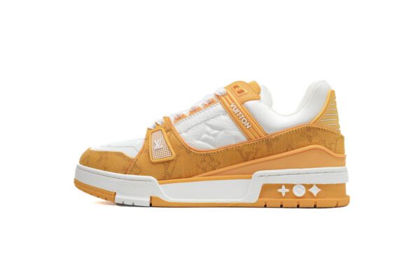 Trainer-16