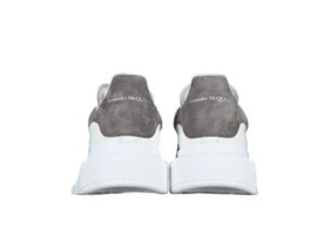 Oversized Sneaker-10