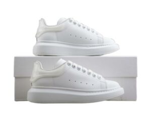 Oversized sneaker-11