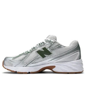 740 ‘Grey Matter Dark Alpine Green’